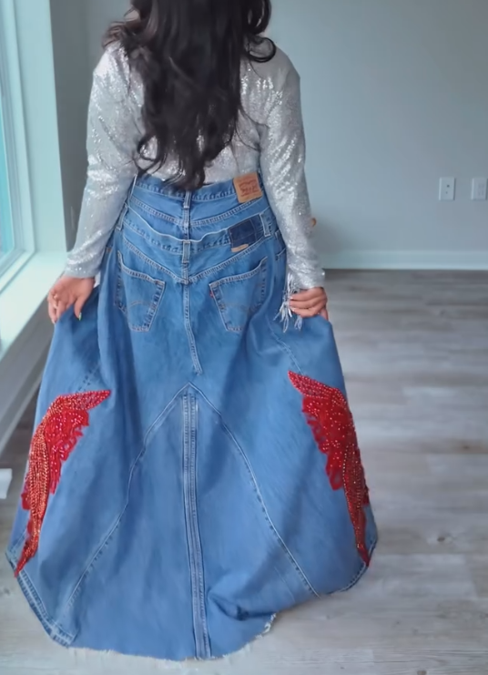 Signature skirt