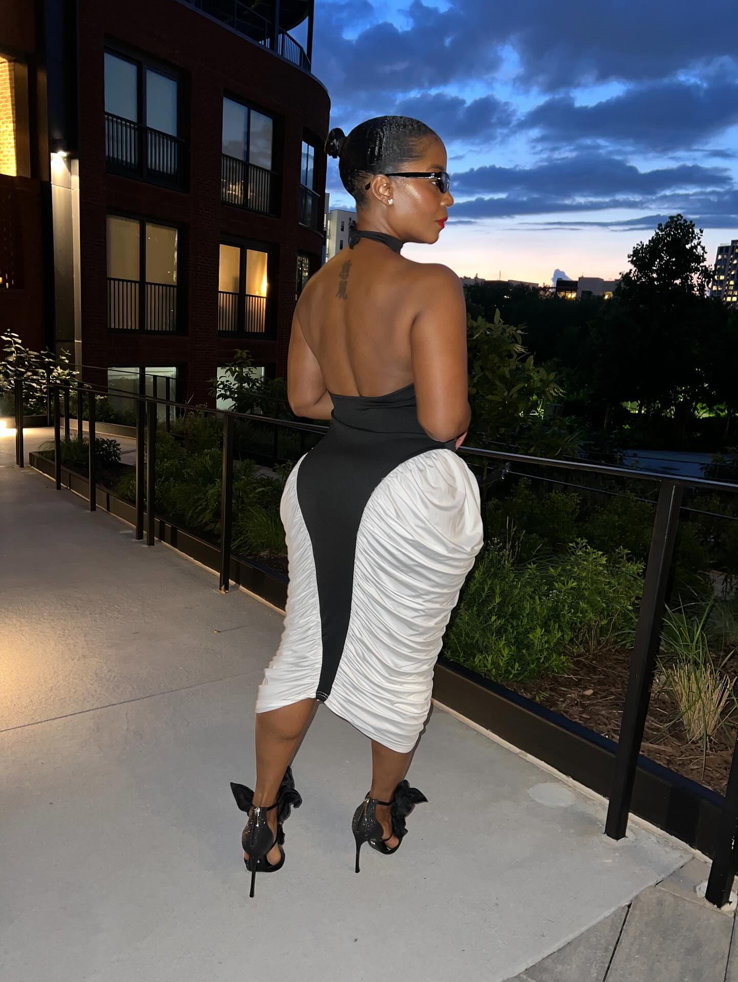 Black and white drawstring dress
